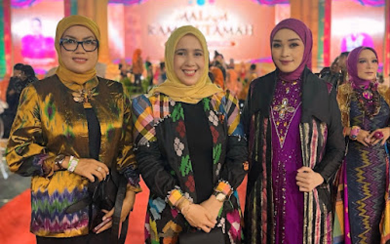 Asisten I Setdakab Sinjai Hadiri Malam Ramah Tamah HUT Dekranas dan HKG PKK Tingkat Nasional di Makassar