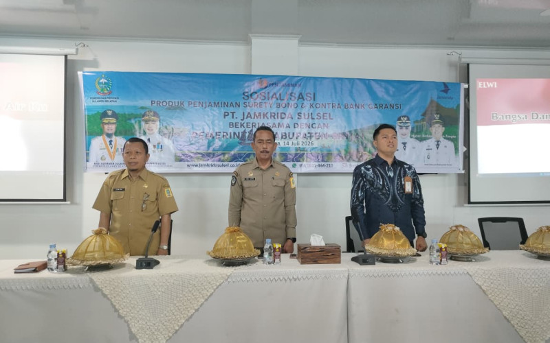 Sekda Buka Sosialisasi Produk Jamkrida, Dorong Penguatan Fondasi Ekonomi Daerah