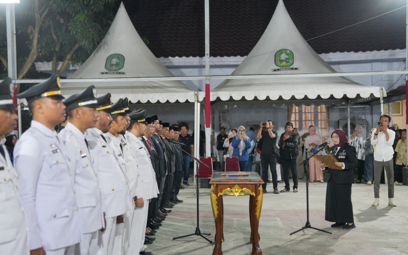 Ketiga Kalinya, Bupati Ratnawati Kembali Lantik Pejabat Lingkup Pemkab Sinjai