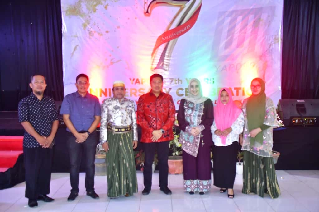 Wakili Bupati, Kadisdik Sinjai Hadiri Anniversary Yapdesi ke-7