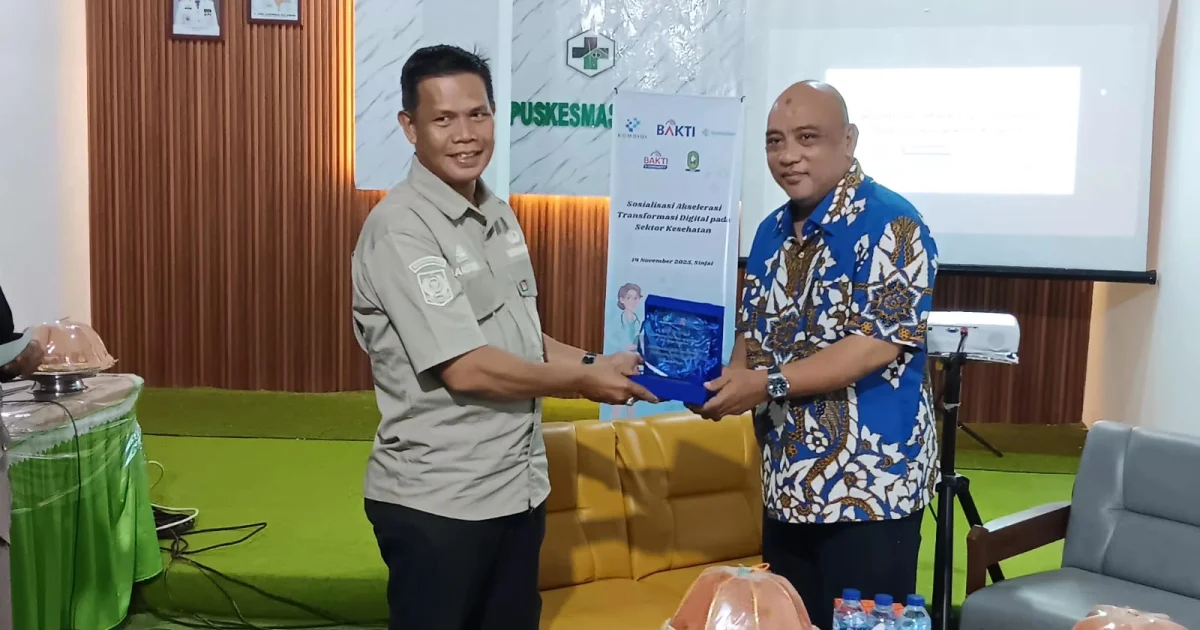 Wakili Bupati, Kadis Kominfo Sinjai Buka Sosialisasi Transformasi Digital Kesehatan oleh BAKTI Komdigi