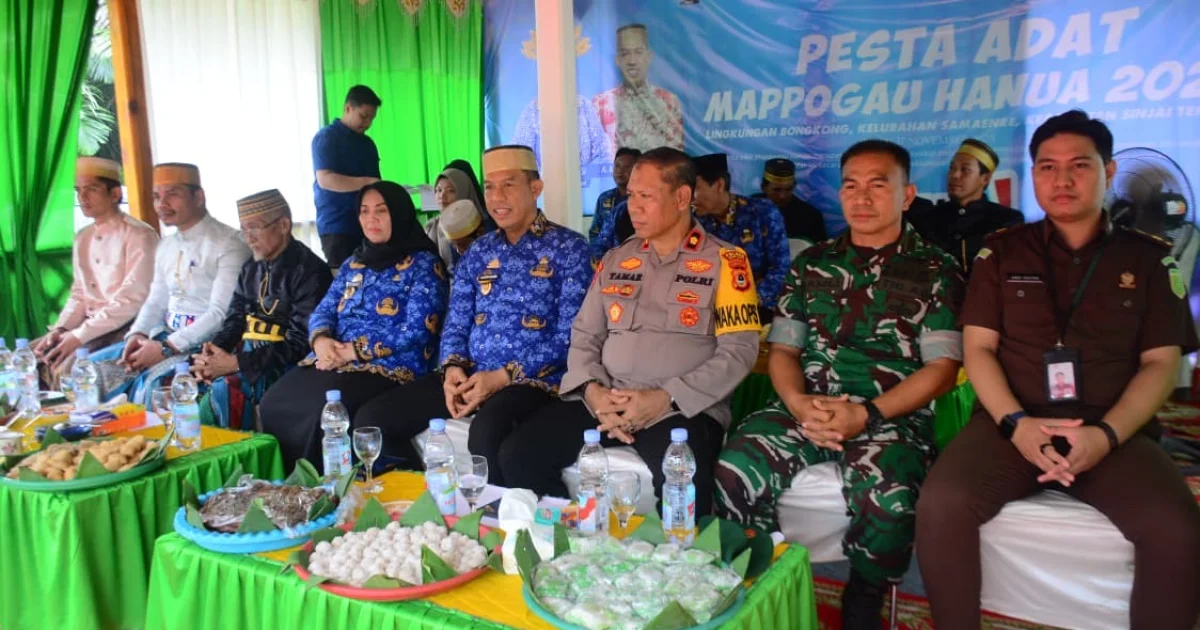 Pesta Adat Mappogau Hanua Kembali Digelar di Bongkong Sinjai Tengah, Bupati Ajak Warga Pererat Silaturahmi