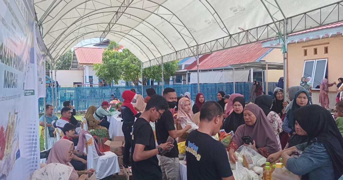 Pemkab Sinjai Kembali Gelar Gerakan Pangan Murah, Warga Antusias Berbelanja Kebutuhan Pokok
