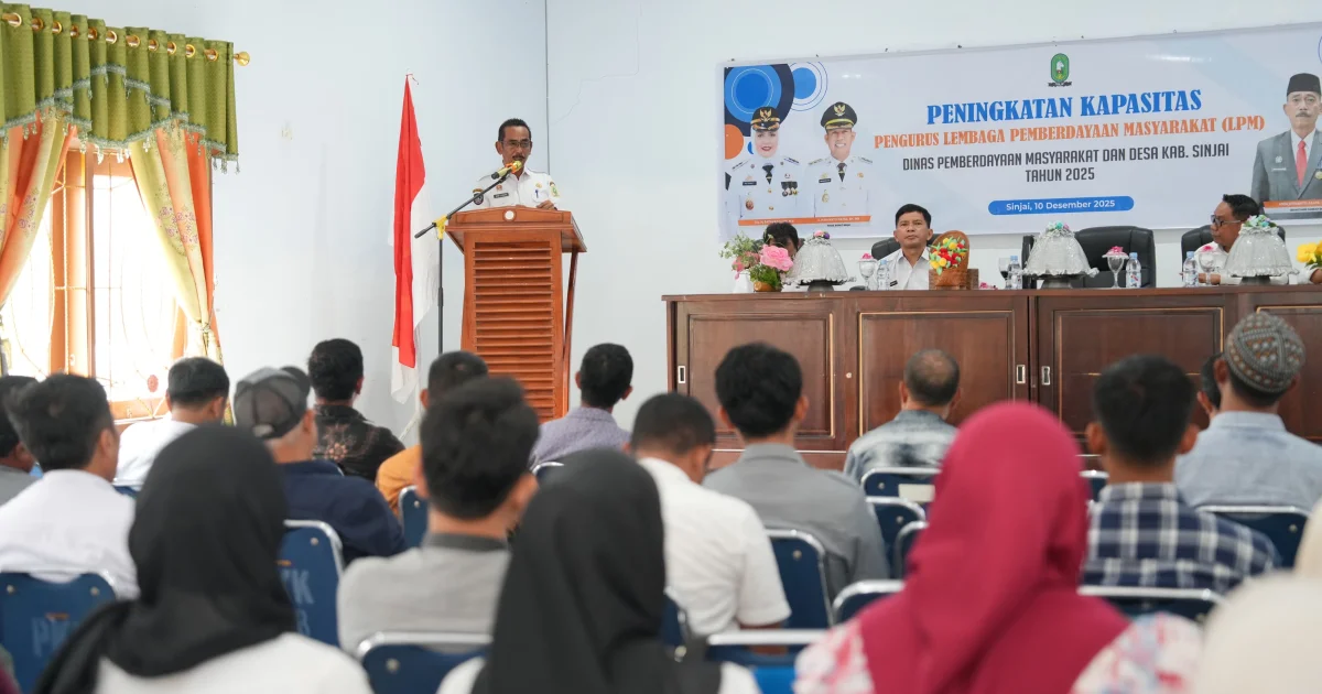 Sekda Sinjai Buka Kegiatan Penguatan Kapasitas LPM, Dorong Optimalisasi Kelembagaan Desa dan Kelurahan