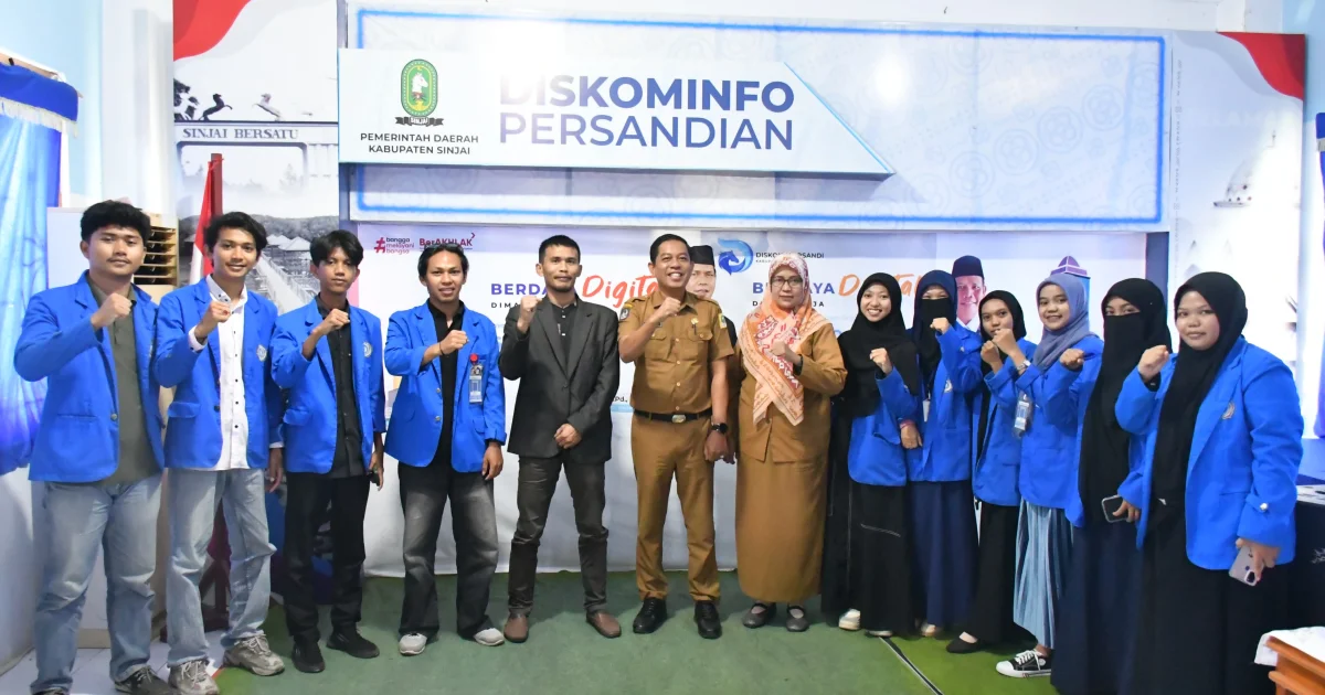 Akhiri Masa PPL, Diskominfo Sinjai Lepas 11 Mahasiswa UIAD