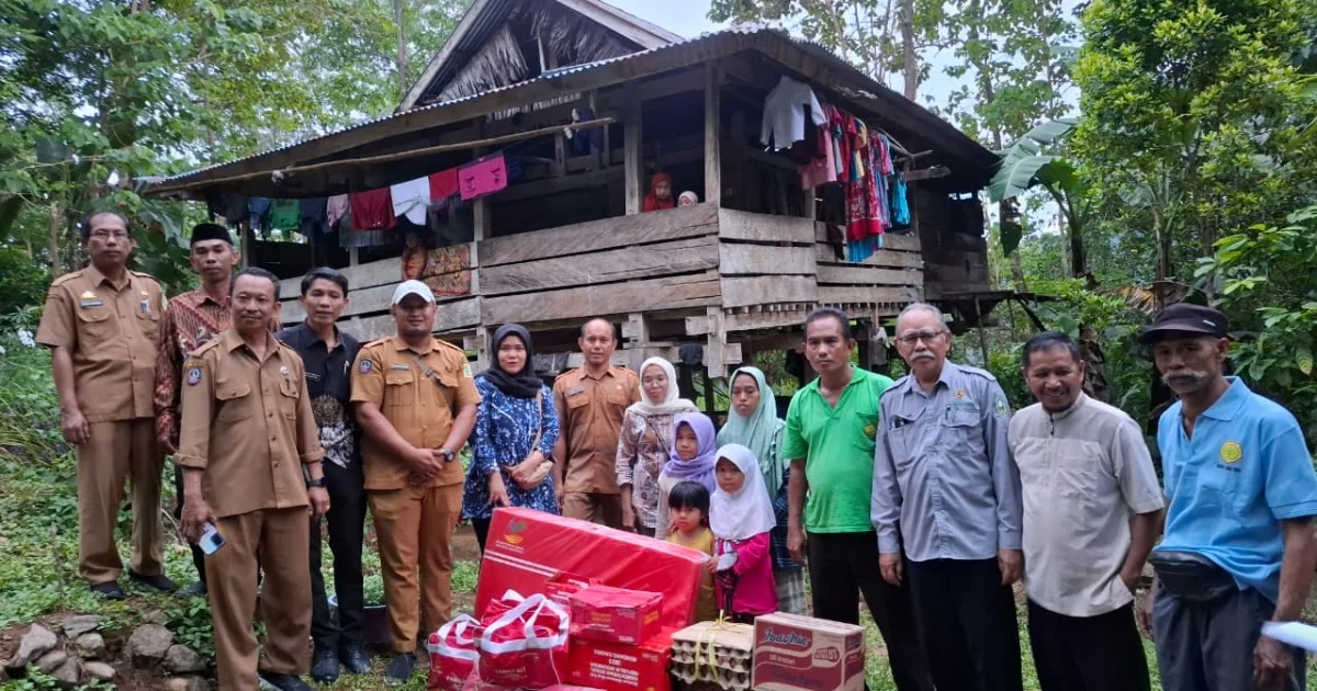 Sinergi Dinsos dan Baznas Sinjai Salurkan Bantuan Paket Lengkap untuk Warga Pelosok Bulupoddo