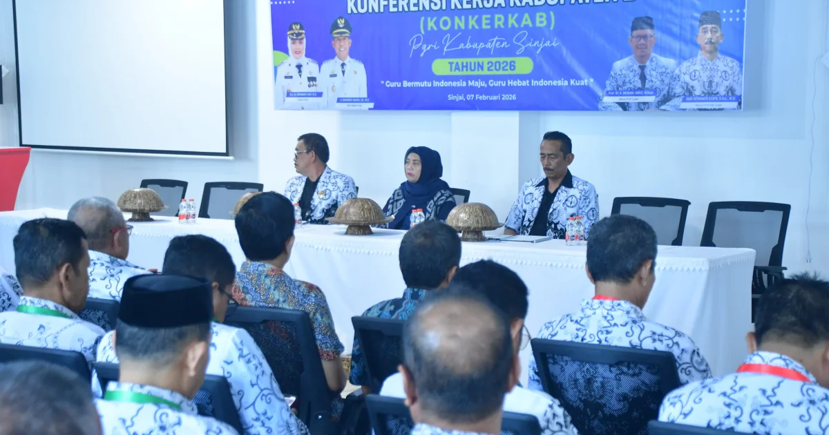 Buka Konkerkab PGRI, Bupati Sinjai: Guru Adalah Pilar Utama Peradaban Bumi Panrita Kitta